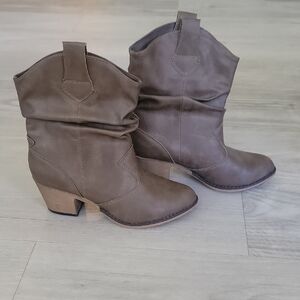 Brown Leather Slouchy Ankle Boots
